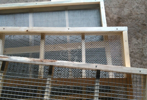 直線振動篩木質(zhì)網(wǎng)架圖片